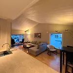 Apartman Arctic House - Near Cable Car & Arctic Cathedral
