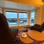 Apartament Arctic House - Near Cable Car & Arctic Cathedral *